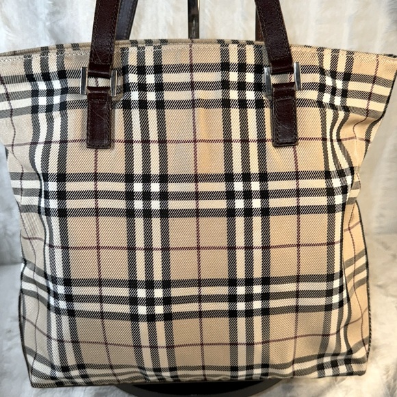 Burberry Blue Label Classic Signature Nova Check Shoulder Bag - Picture 4 of 16
